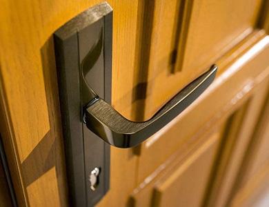 金平24小时上门开锁公司